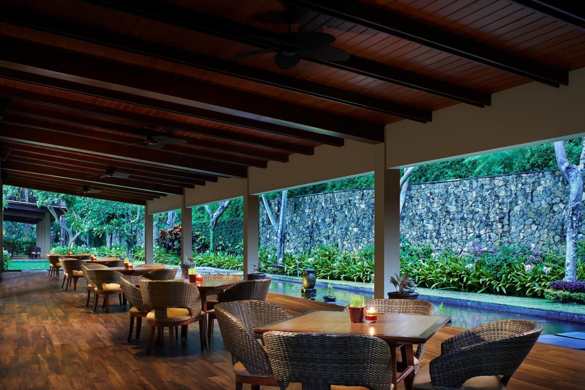 El Hotel Banyuwangi Banyuwangi  Exterior photo