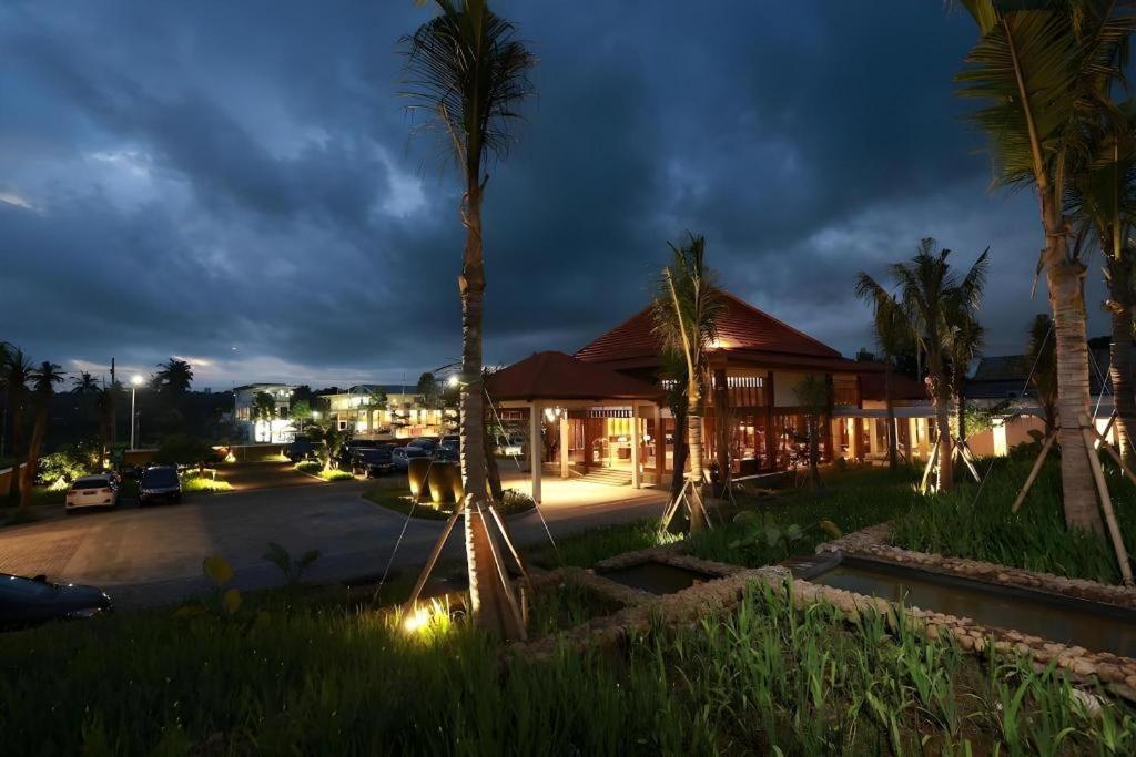 El Hotel Banyuwangi Banyuwangi  Exterior photo