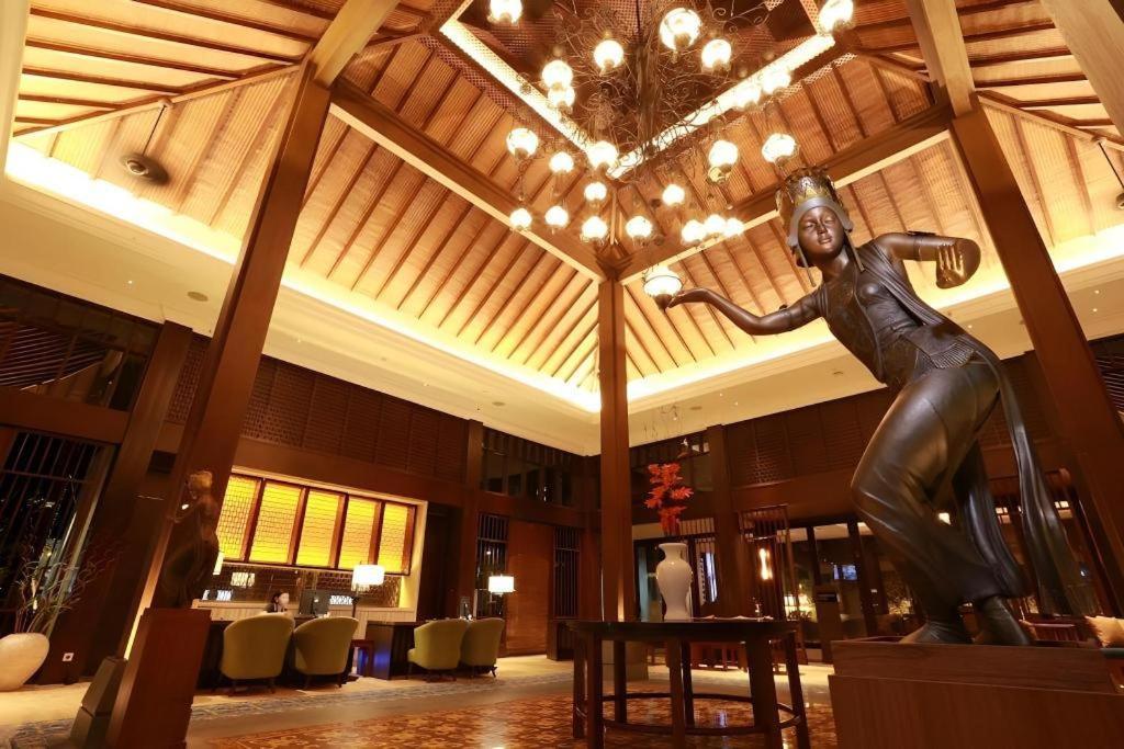 El Hotel Banyuwangi Banyuwangi  Exterior photo